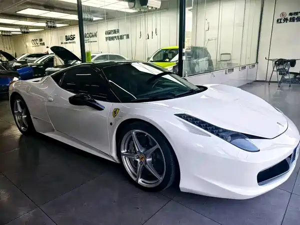 Ferrari 458 2011