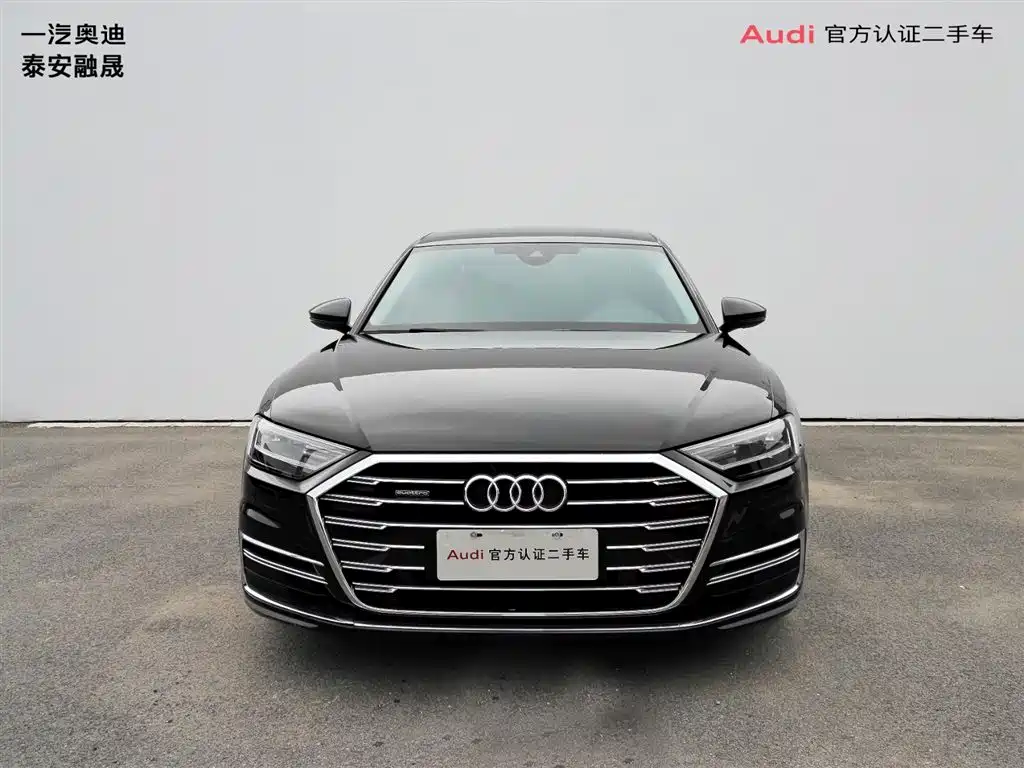 Audi A8 2022 — фото 2
