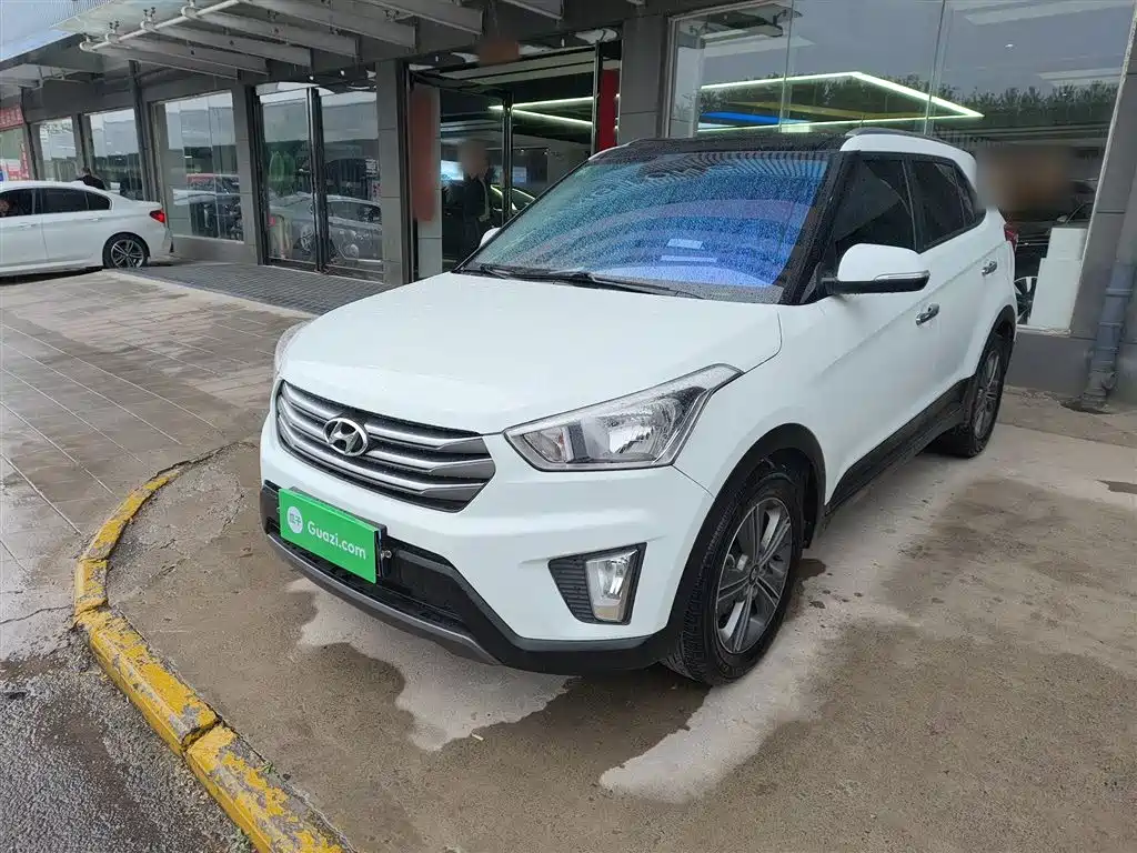 Hyundai ix25 2017 — фото 1