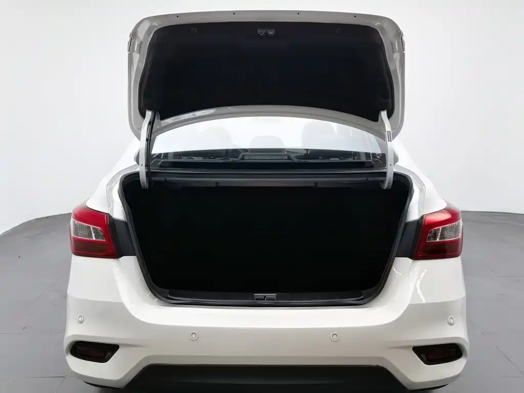 Nissan Sylphy 2023 — фото 16