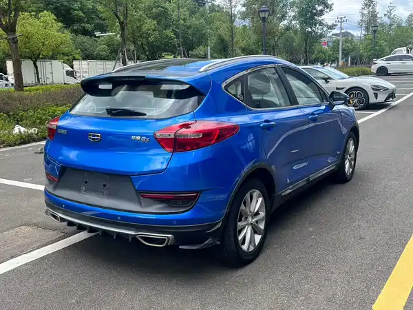 Geely Emgrand GS 2017