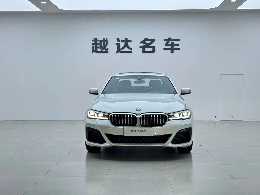 BMW 5 Series 2022