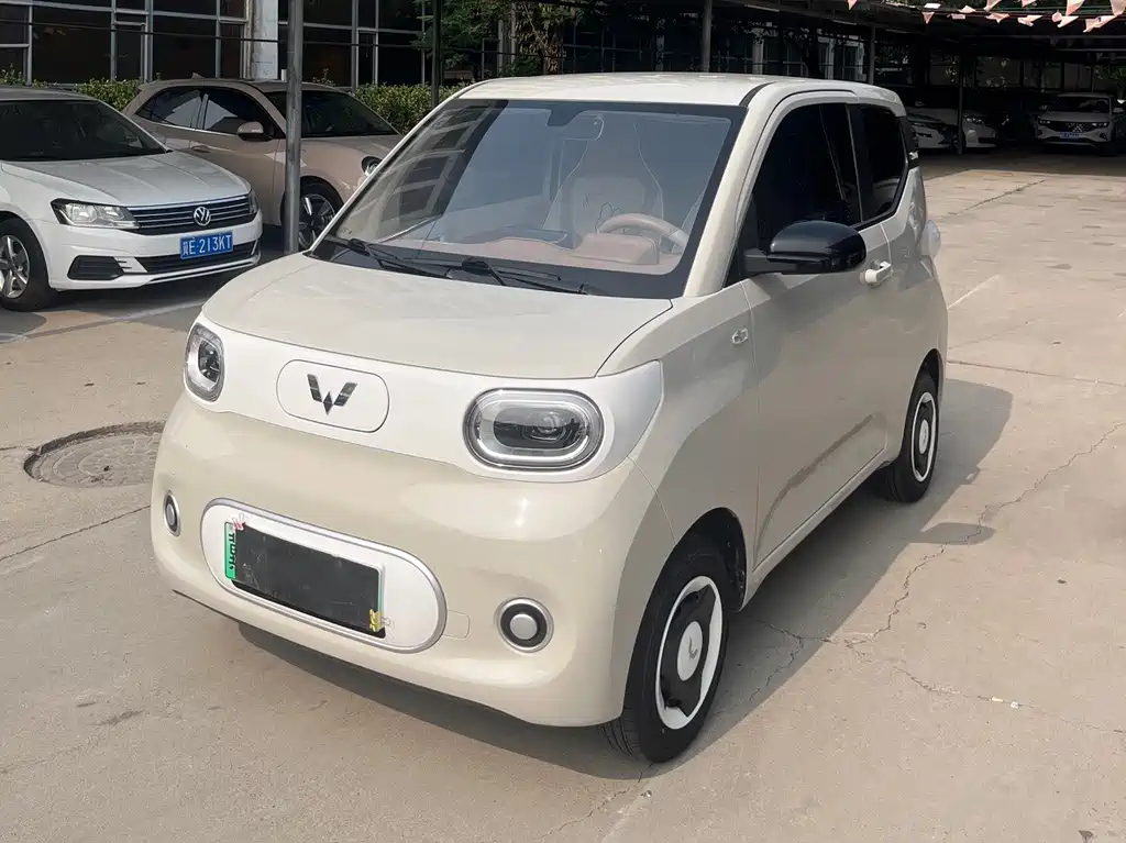 Wuling Hongguang MINIEV 2025