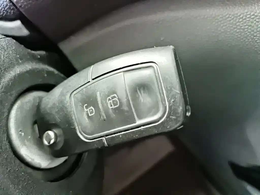 Ford EcoSport 2015 — фото 9