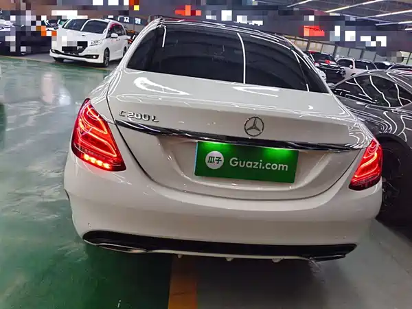 Mercedes-Benz C-Class 2018