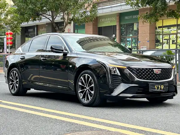 Cadillac CT5 2025