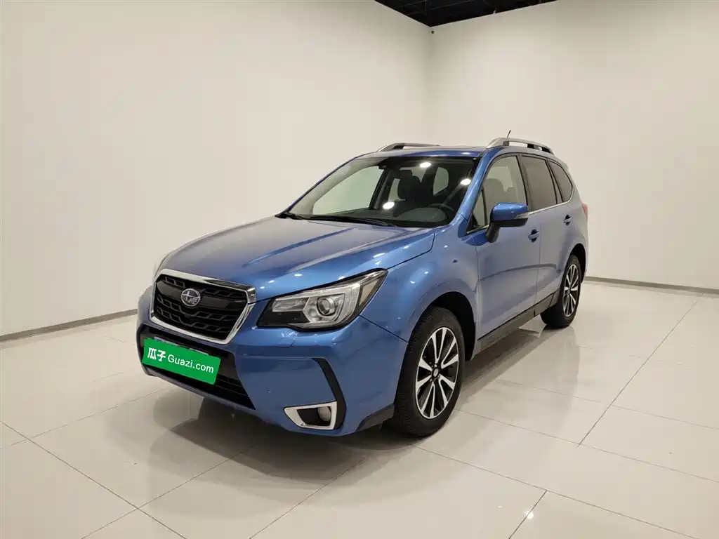 Subaru Forester 2018 — фото 2