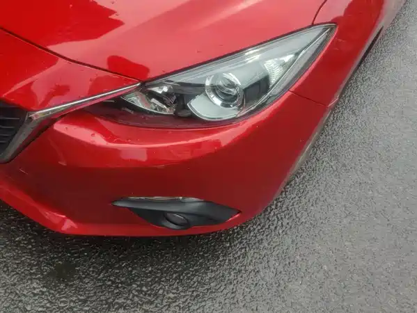Mazda 3 Axela 2016