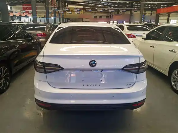 Volkswagen Lavida 2025