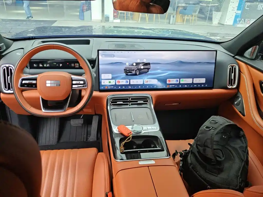 Geely Galaxy M9 2025 — фото 10