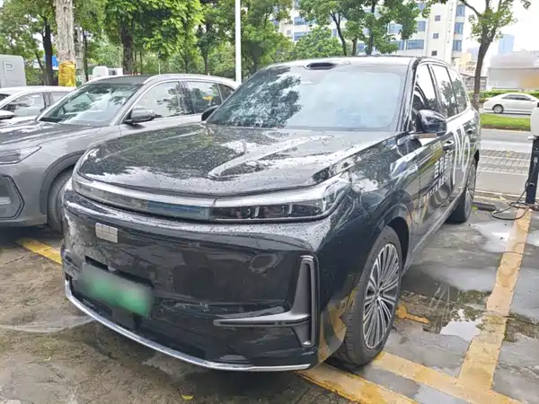 Geely Galaxy M9 2025