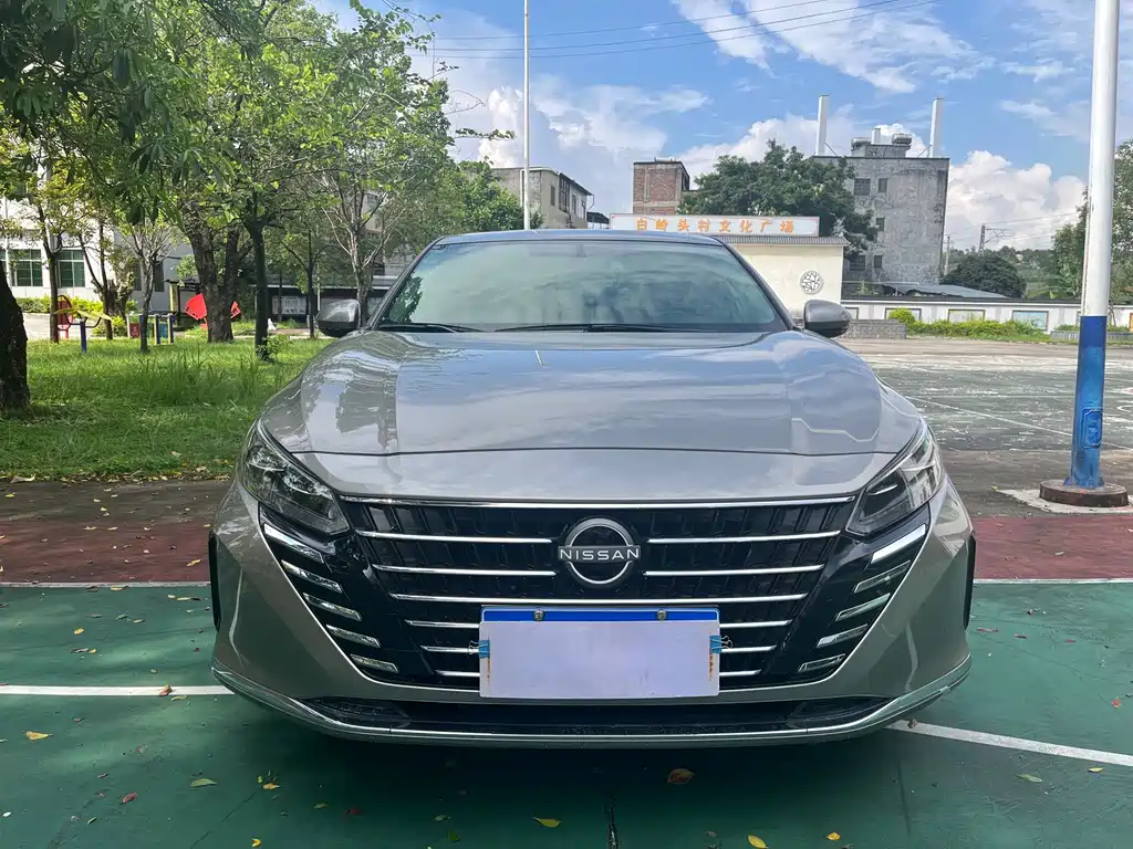 Nissan Teana 2024