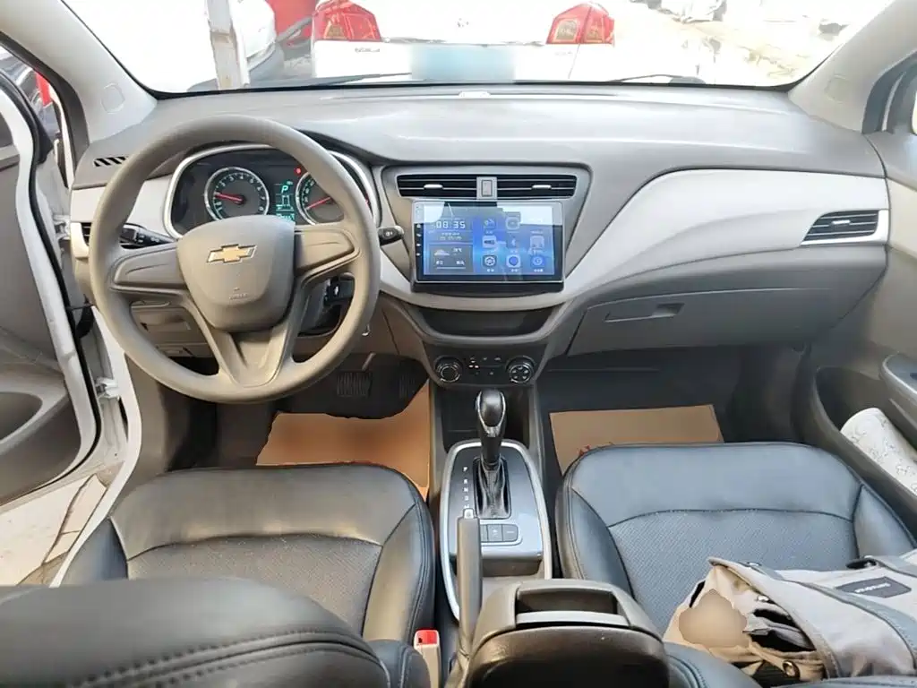 Chevrolet Lefeng RV 2017 — фото 10