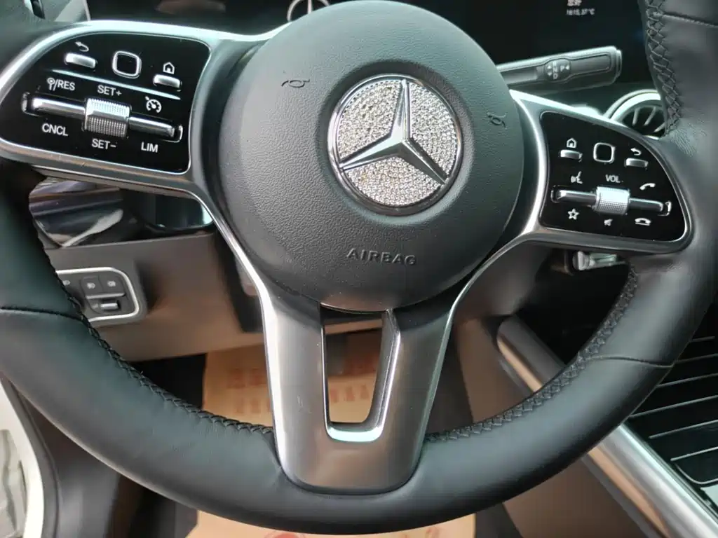 Mercedes-Benz GLA 2020