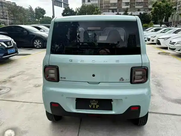 Geely Galaxy Panda 2023