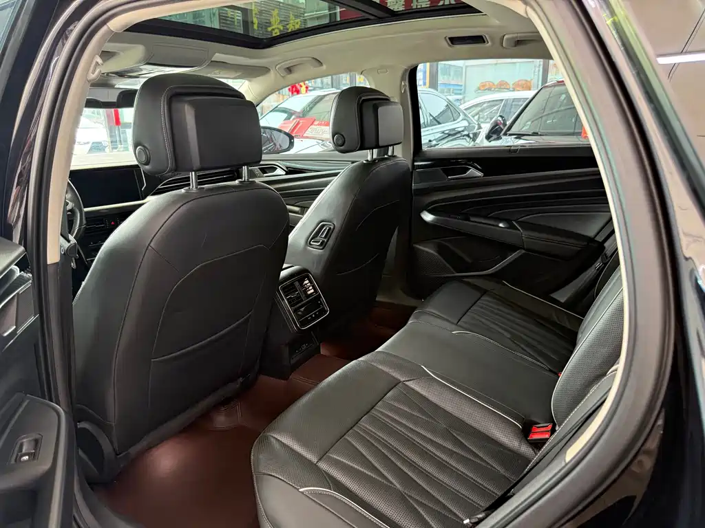Volkswagen Passat 2021