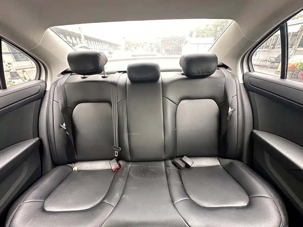 Volkswagen Santana 2016