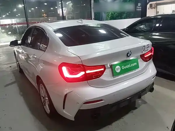 BMW 1 Series 2022