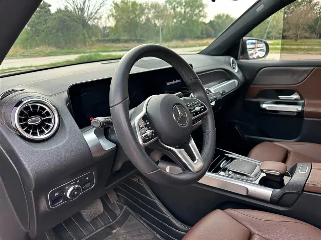 Mercedes-Benz GLB 2022 — фото 14