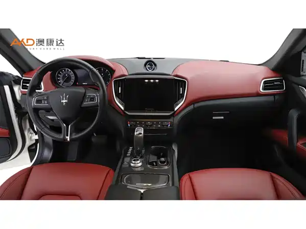 Maserati Ghibli 2022
