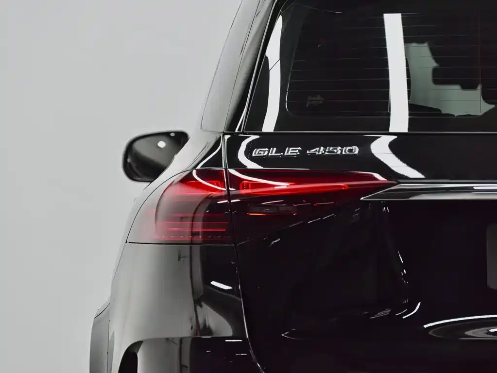 Mercedes-Benz GLE 2023 — фото 15