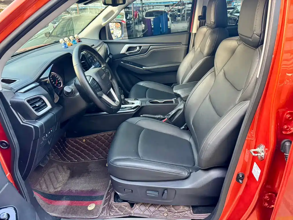 Isuzu D-MAX 2021 — фото 14