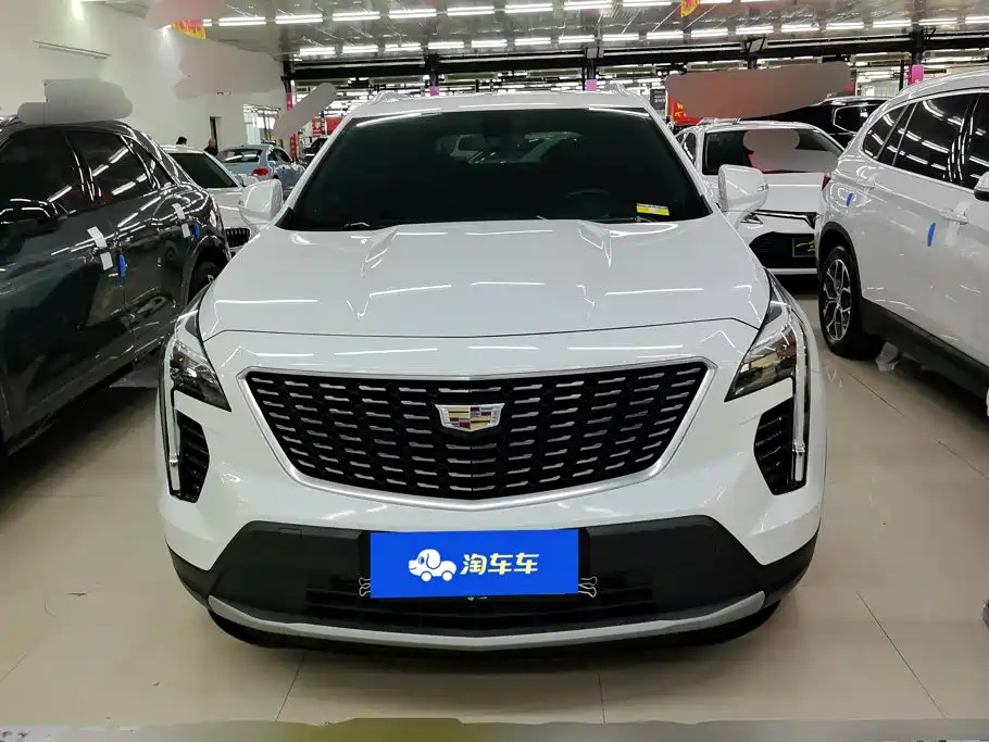 Cadillac XT4 2021 — фото 2