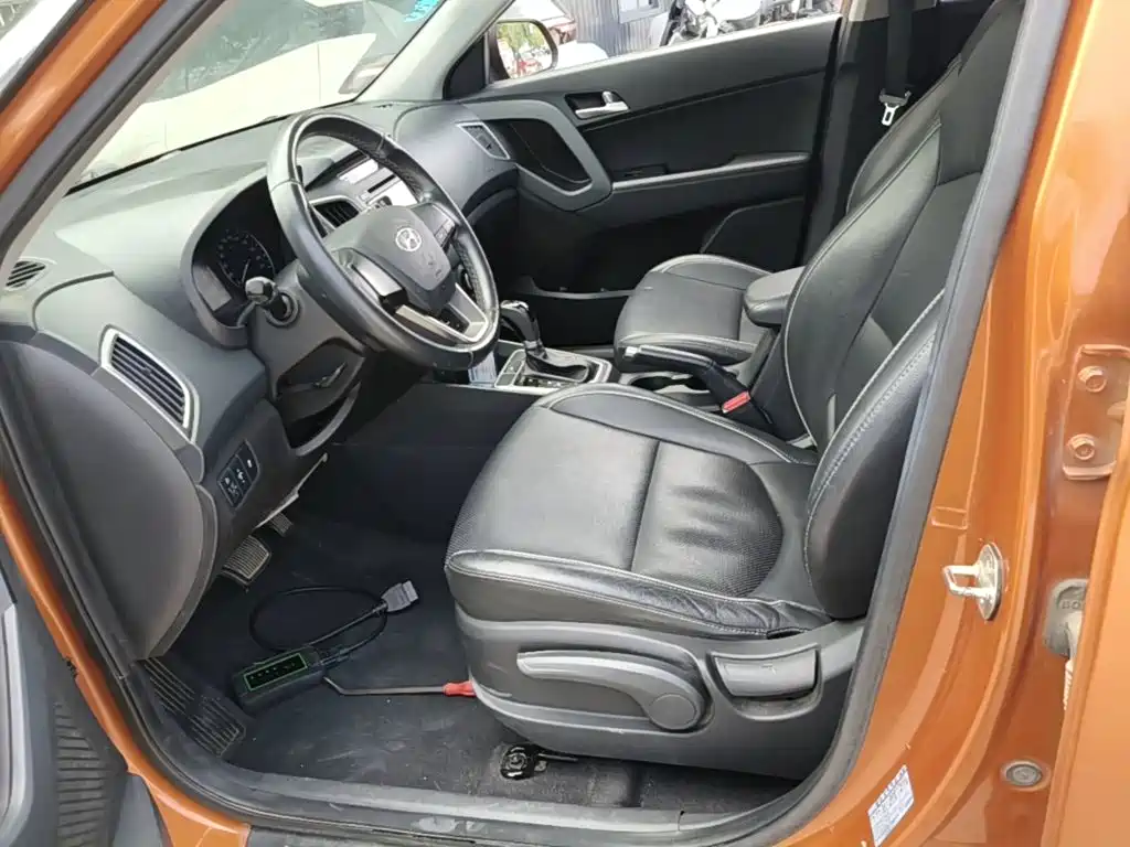 Hyundai ix25 2015 — фото 15