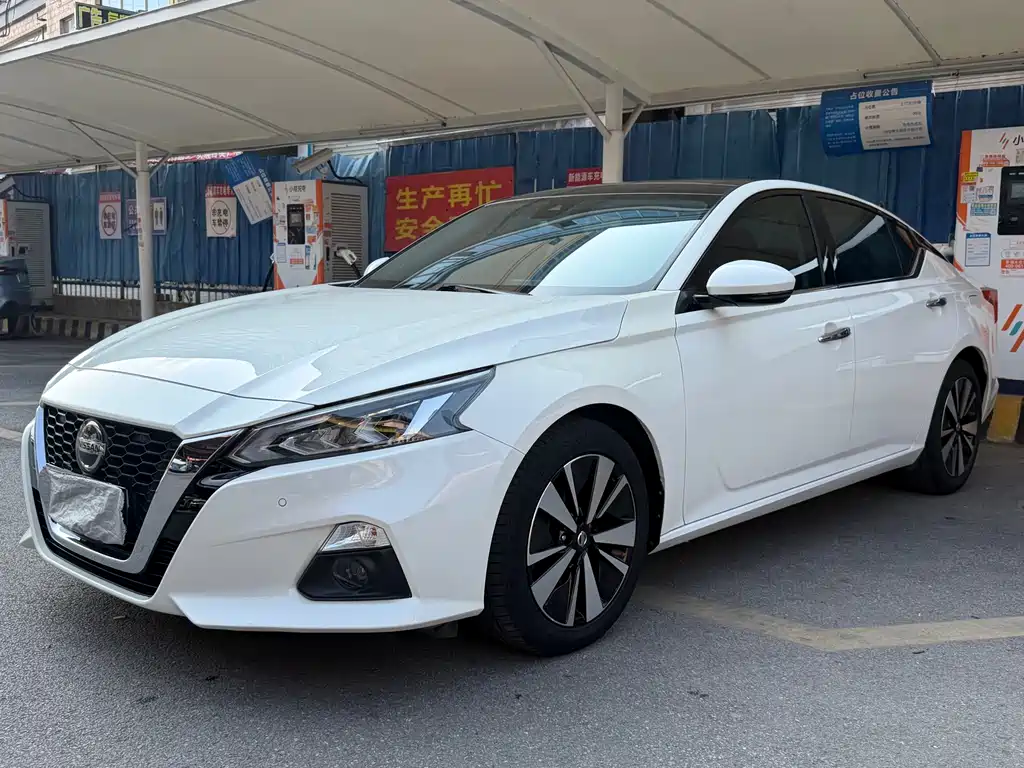 Nissan Teana 2020 — фото 1