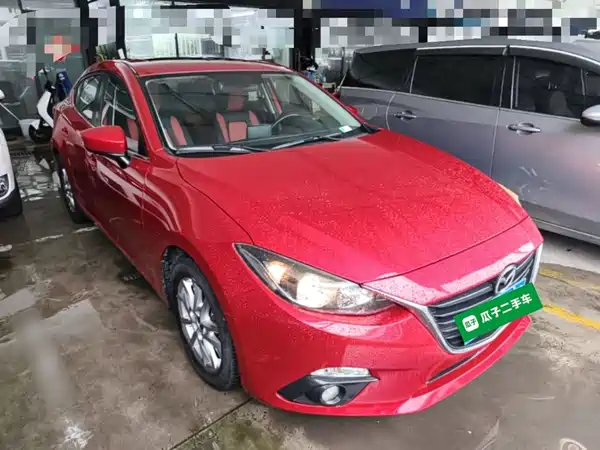 Mazda 3 Axela 2016