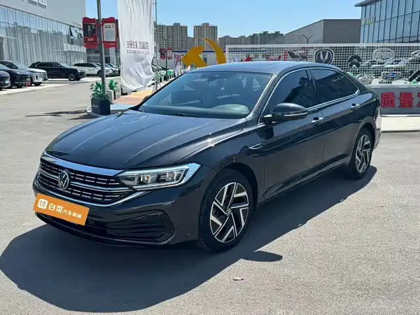 Volkswagen Sagitar 2023