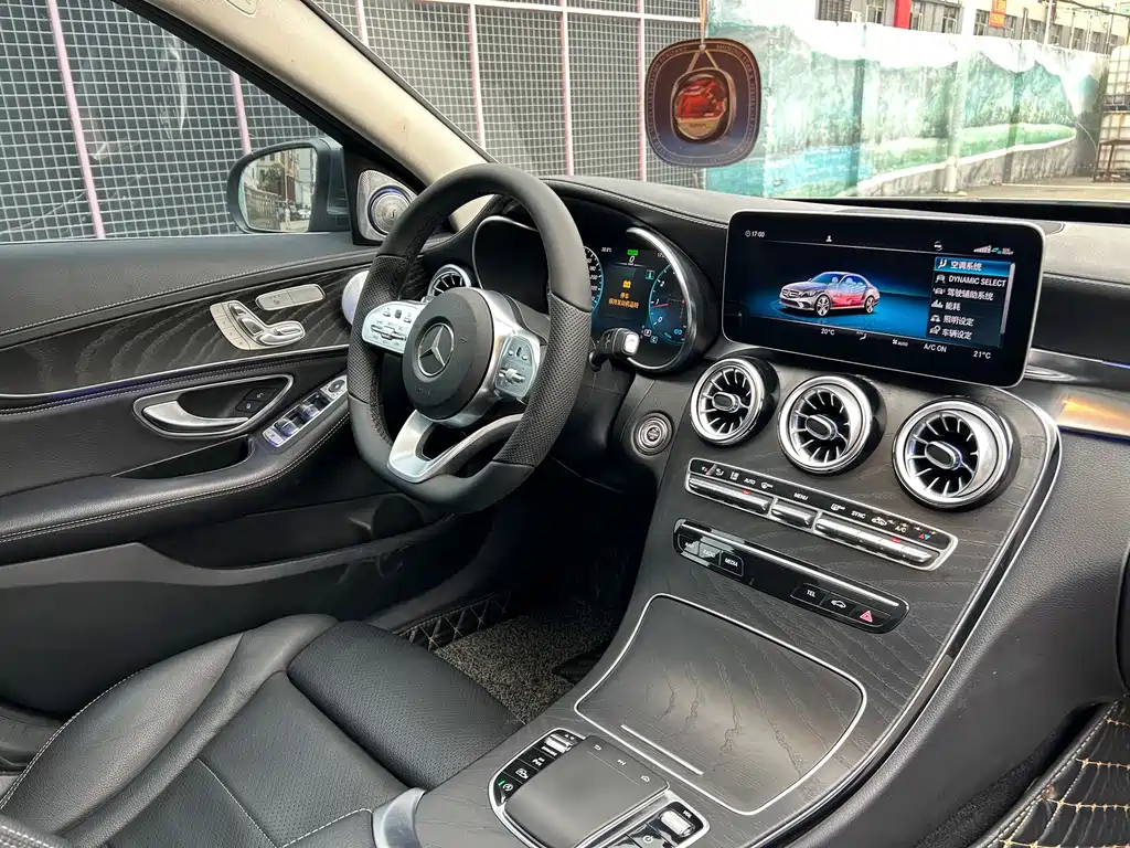 Mercedes-Benz C-Class 2019 — фото 8