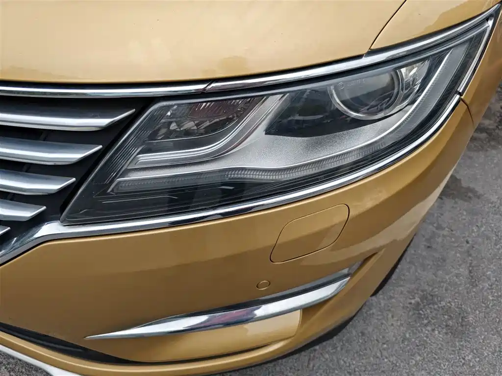 Lincoln MKC 2015 — фото 24