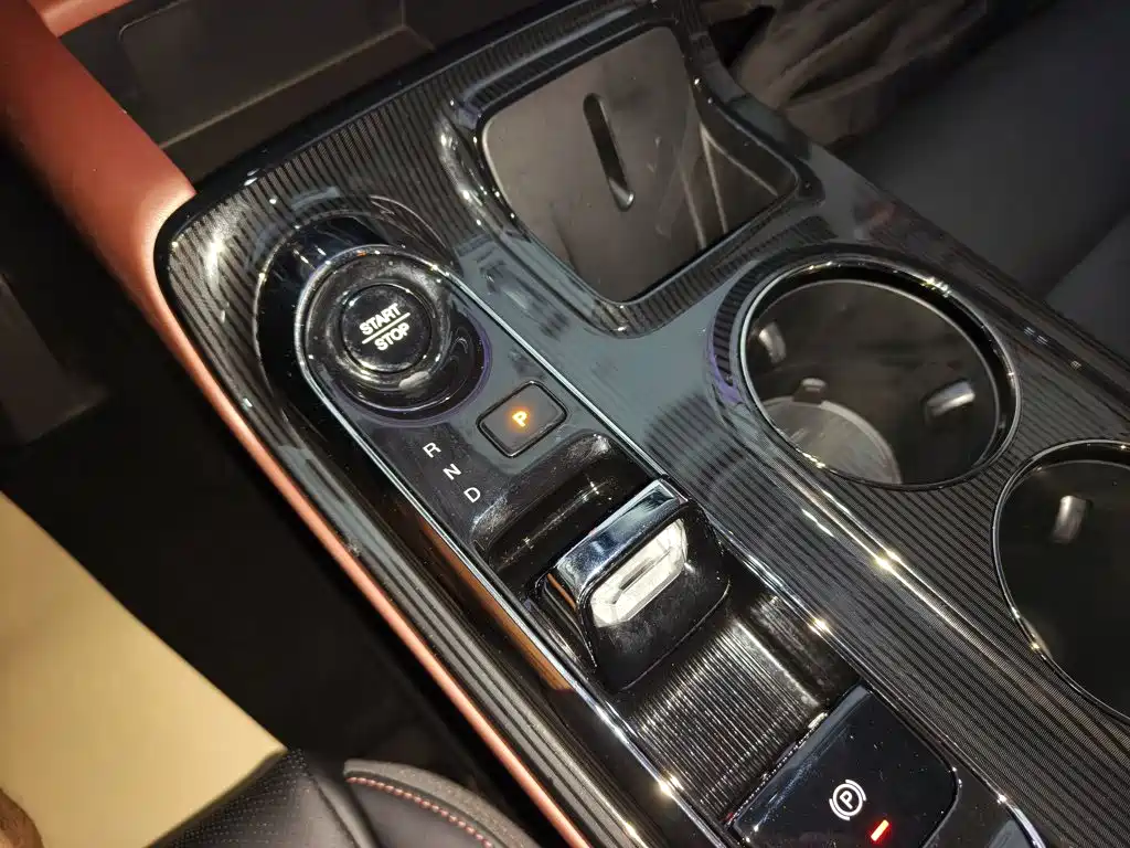 GAC Trumpchi E8 PHEV 2025 — фото 14