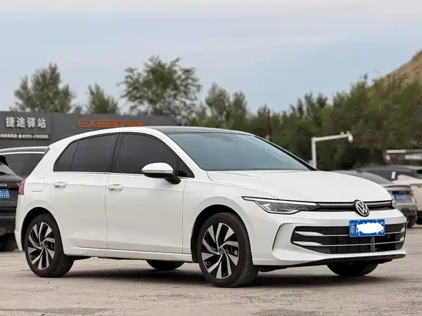 Volkswagen Golf 2026