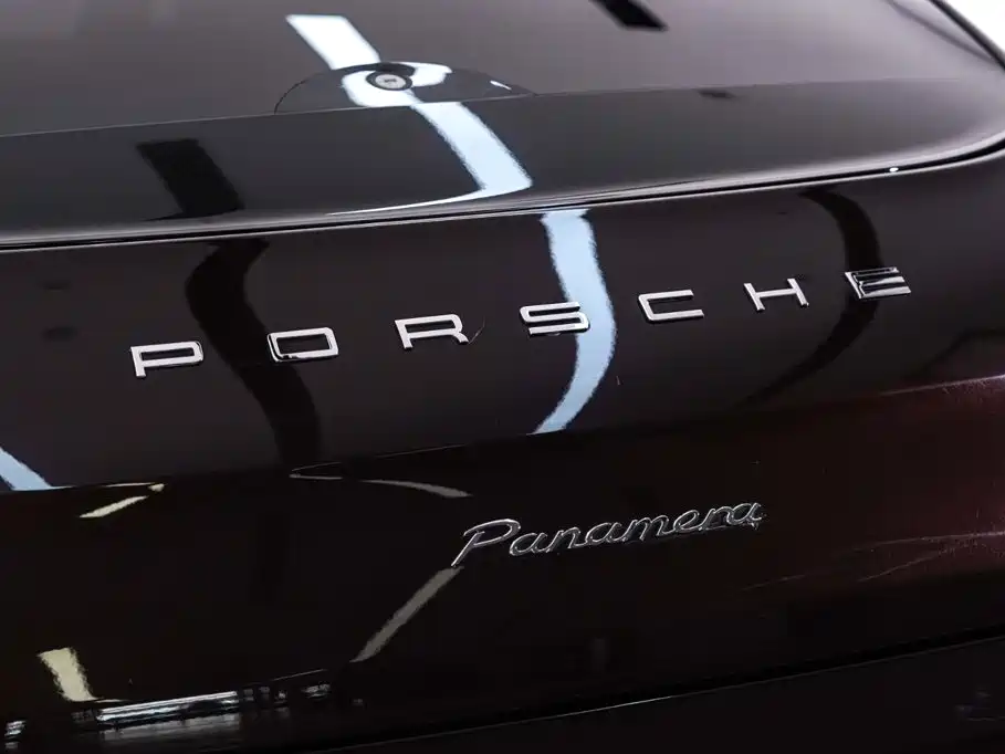 Porsche Panamera 2014 — фото 26