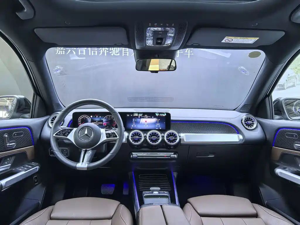 Mercedes-Benz GLB 2025 — фото 35