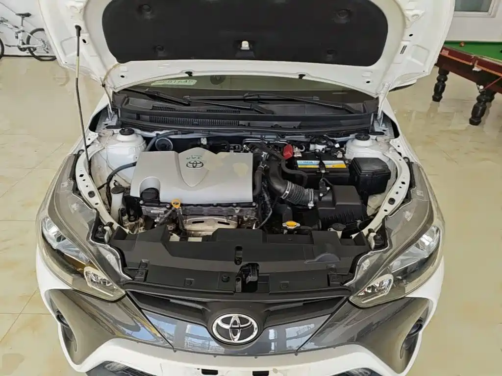 Toyota Yaris L 2017 — фото 20