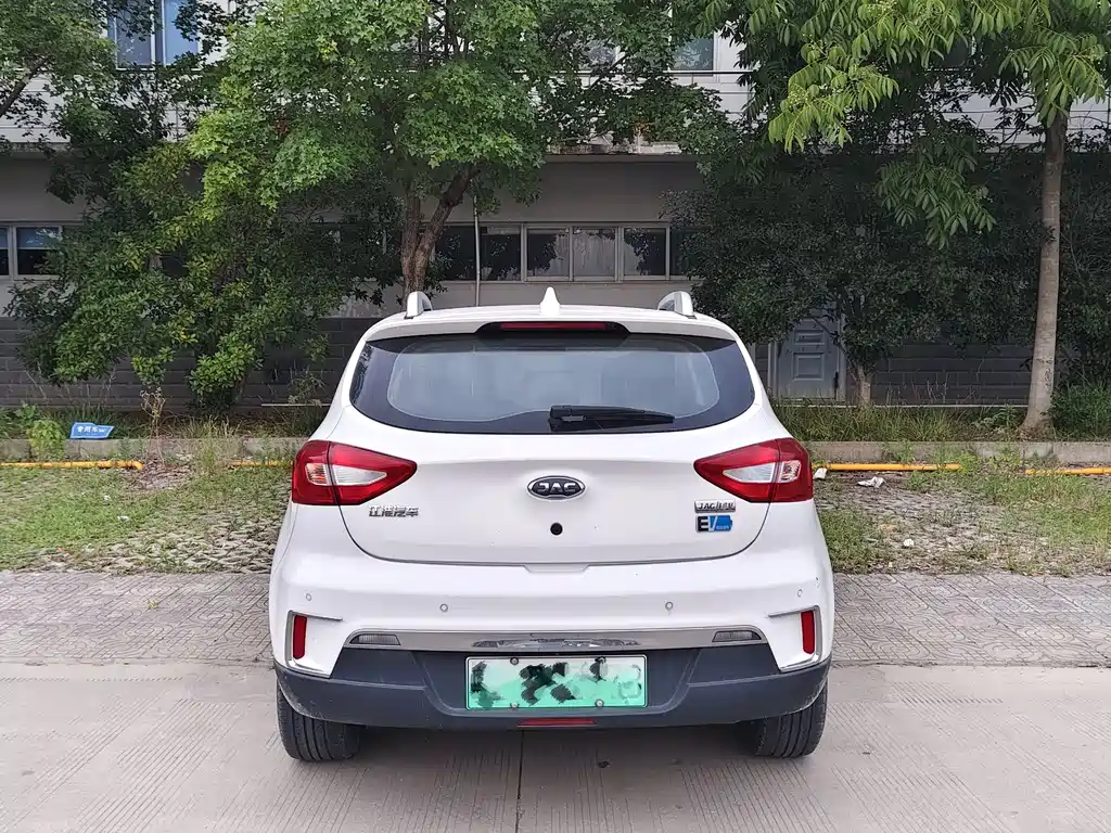 JAC iEV7S 2019