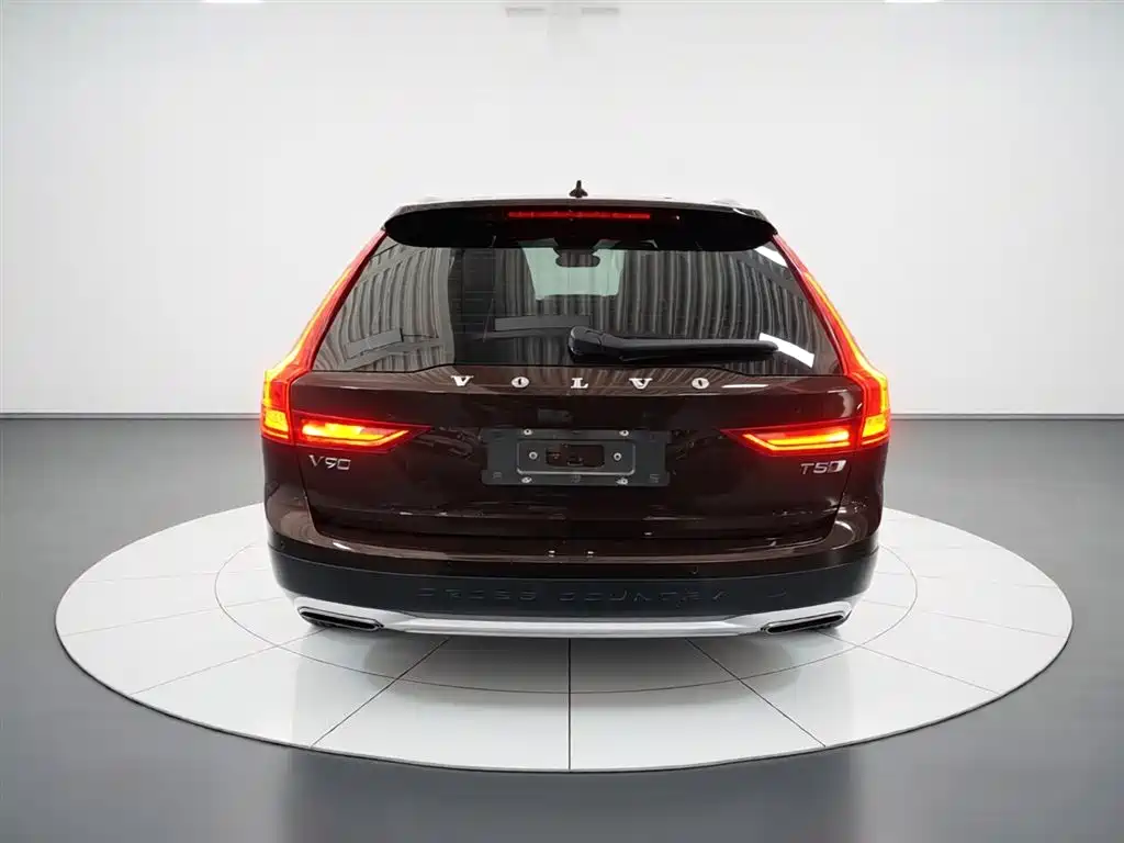 Volvo V90 2019 — фото 6
