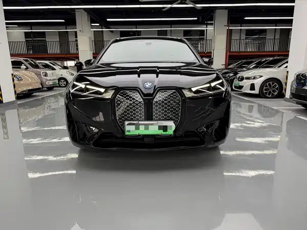 BMW iX 2022