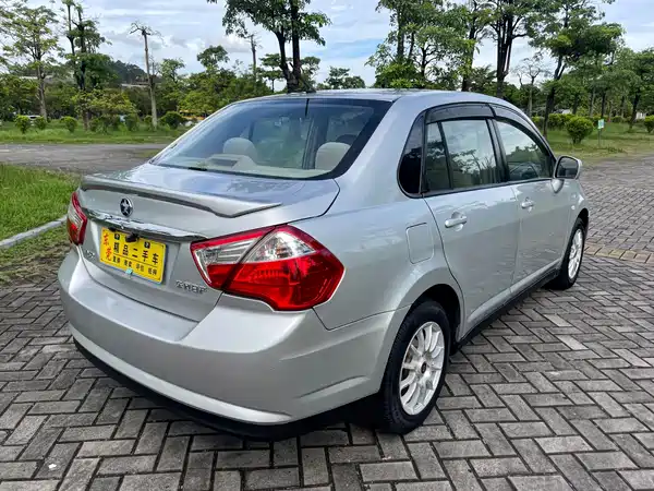 Venucia D50 2016