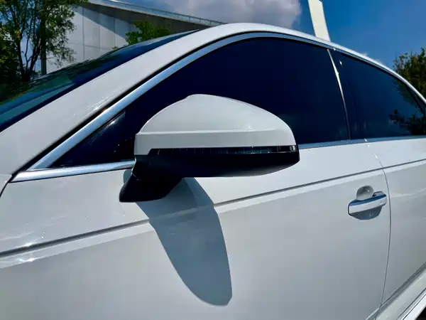 Audi A4L 2019