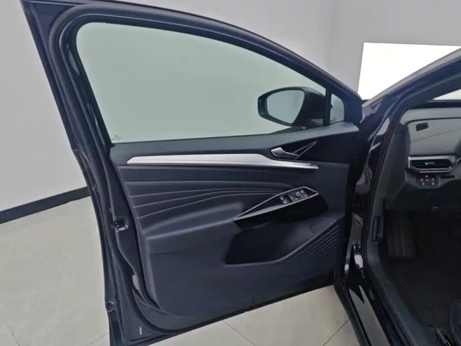 Volkswagen ID 4 CROZZ 2025