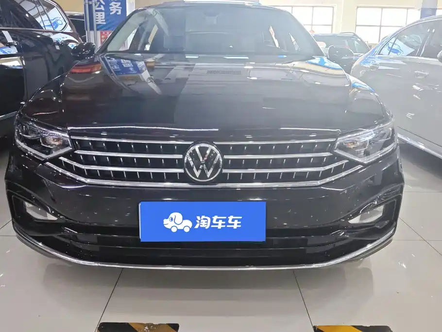 Volkswagen Magotan 2024