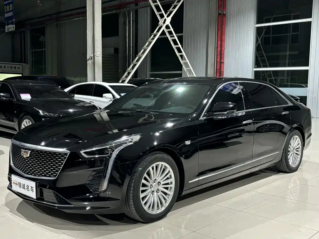 Cadillac CT6 2022 — фото 1
