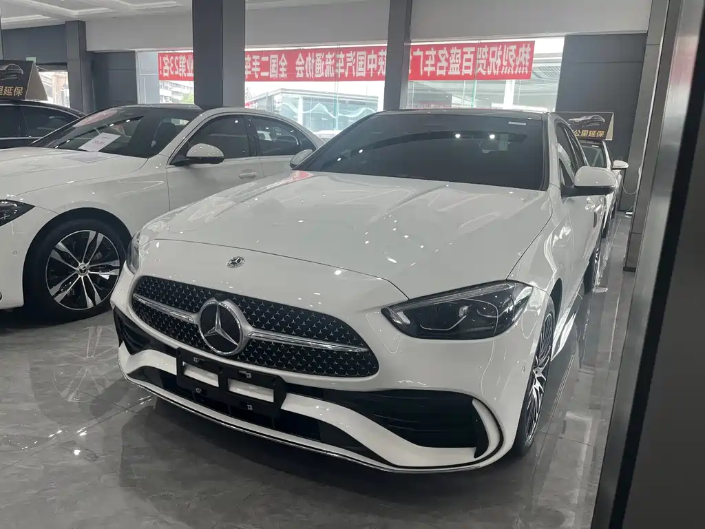 Mercedes-Benz C-Class 2023 — фото 1