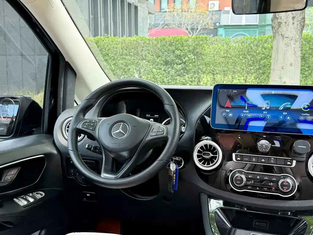 Mercedes-Benz Vito 2021 — фото 10