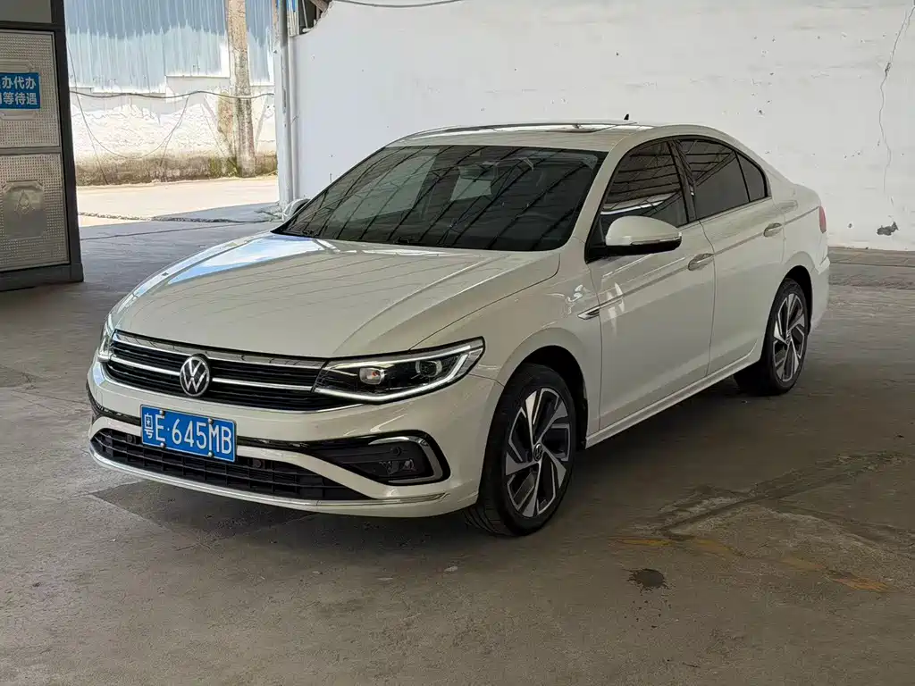 Volkswagen Bora 2022