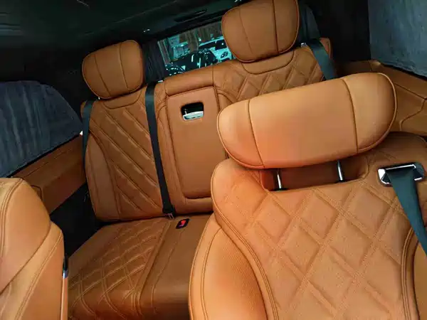 Mercedes-Benz V-Class 2024